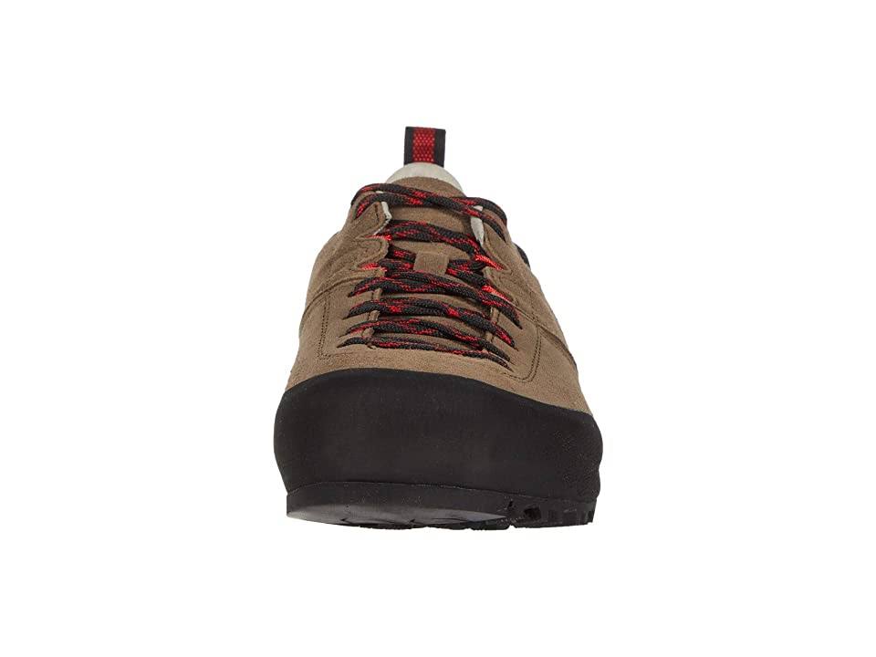 Men's Stone/Black Approach Shoe M571