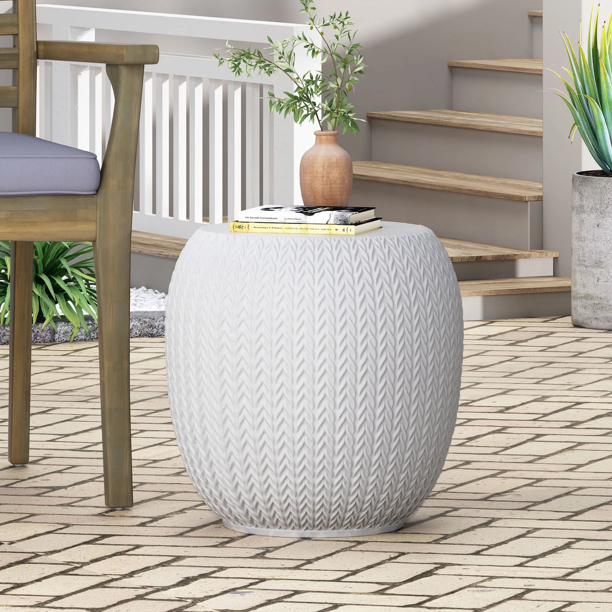 Lightweight Concrete Outdoor Side Table M54146
