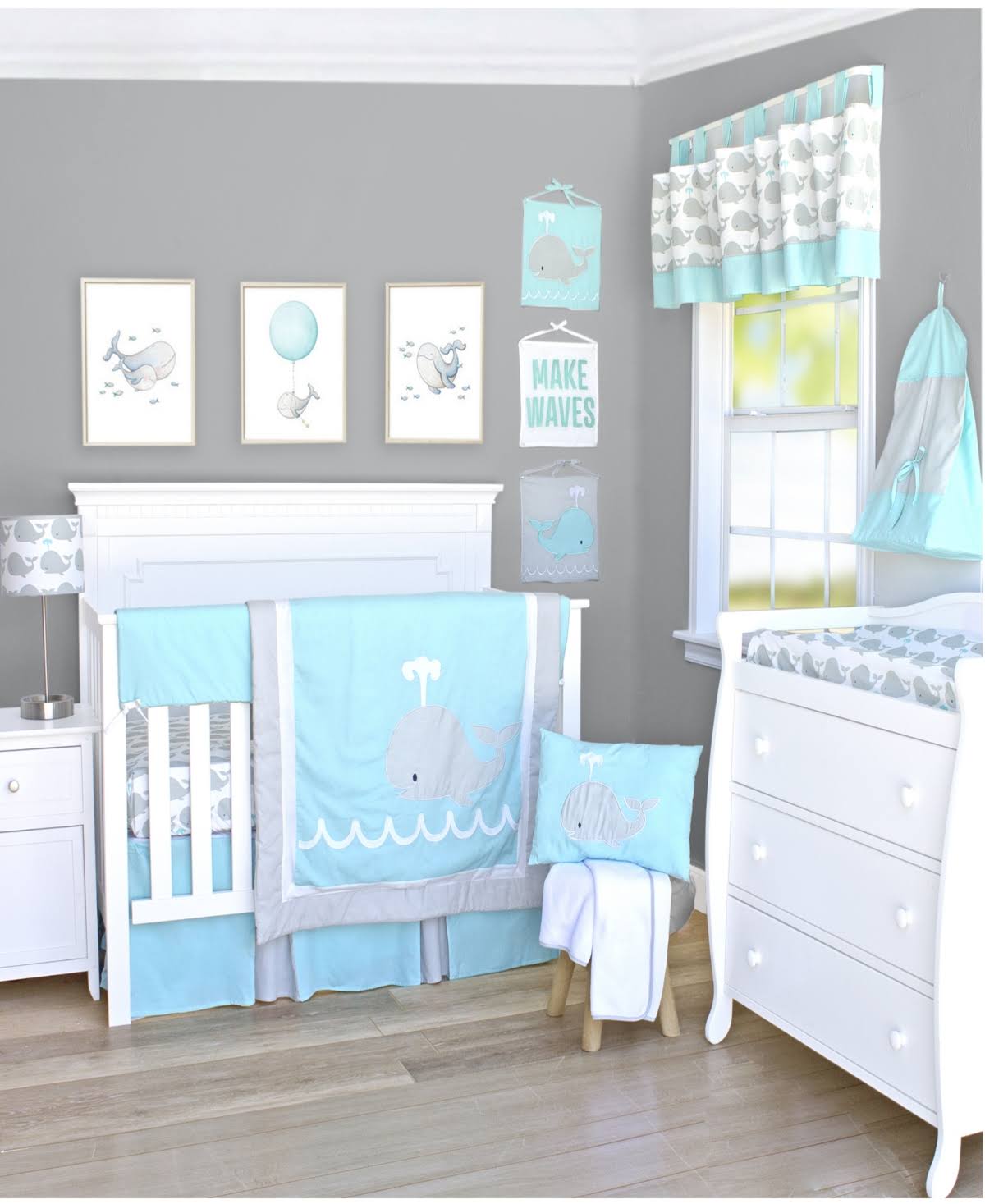 10 Piece Whale Crib Bedding Set Z6855
