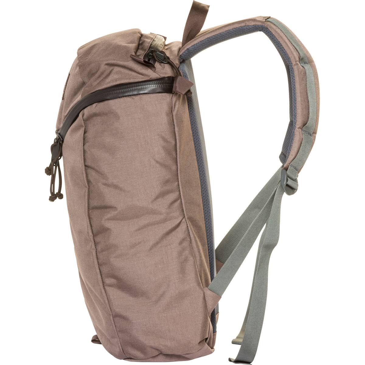 Urban Assault 18 Backpack D87637