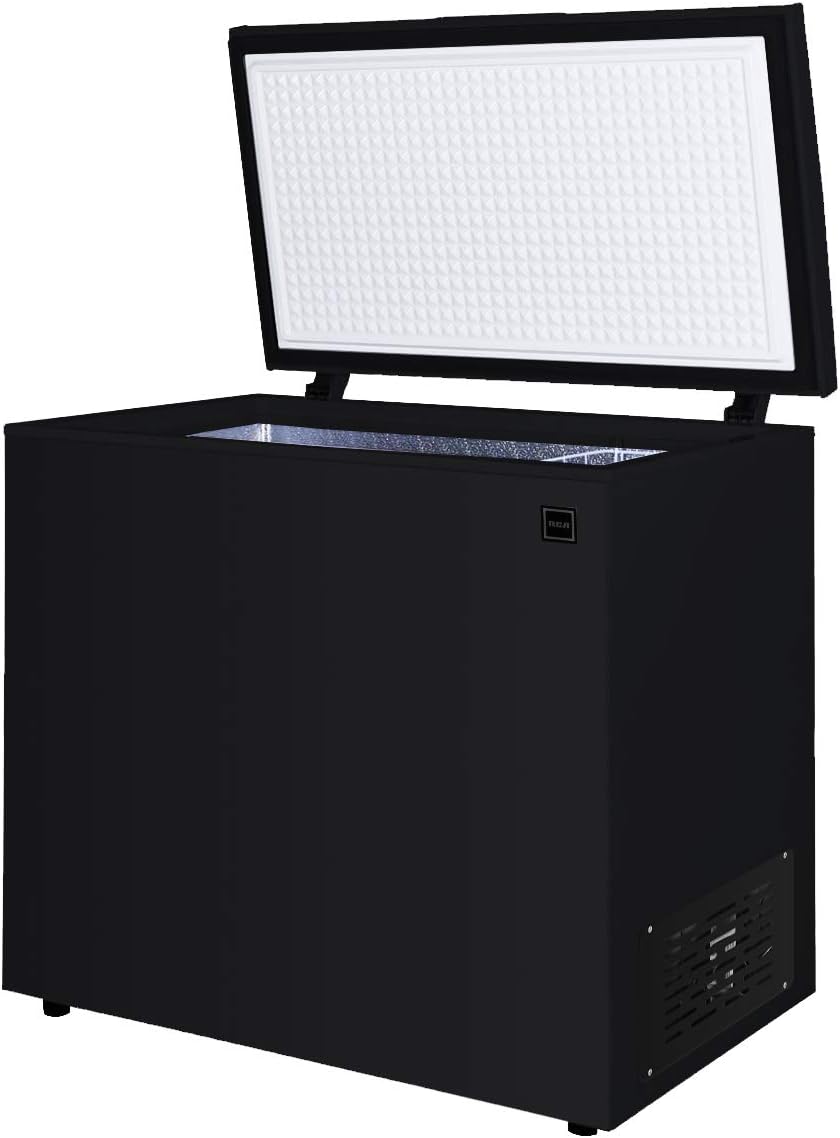 Black 7.0 cu. ft. Chest Freezer R91636