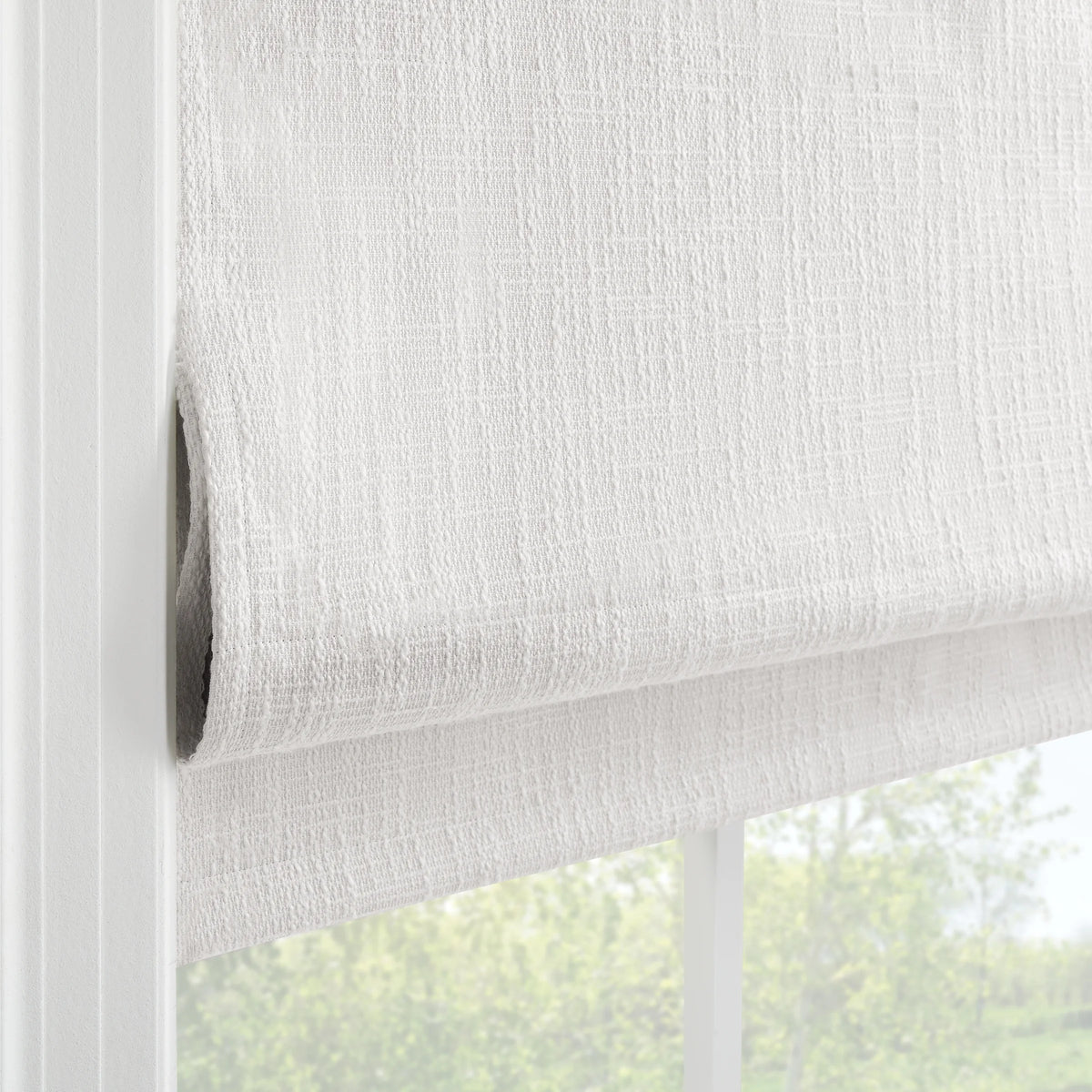 White 100% Blackout Roman Shade O7948