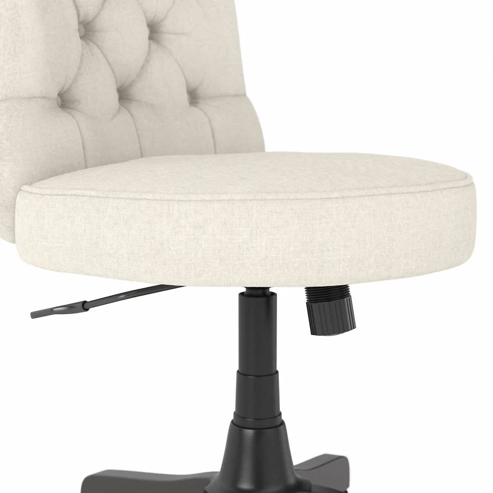 L-Shaped Desk and Chair Set R811