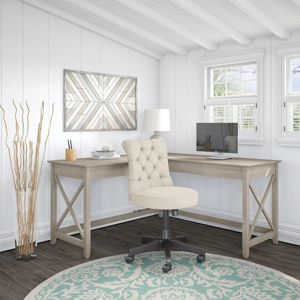 L-Shaped Desk and Chair Set R811