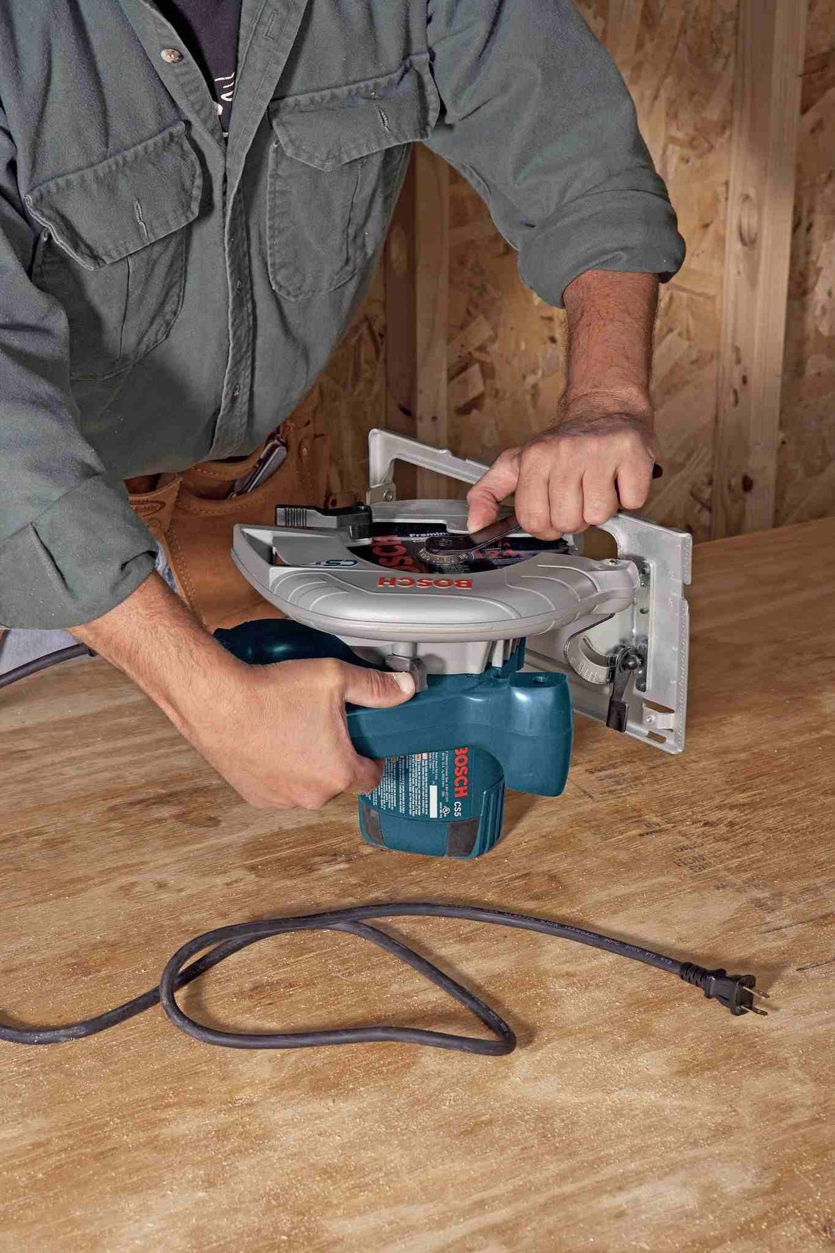 7-1/4x22 Left Blade Circular Saw L919672