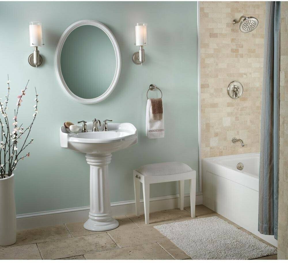 Chrome 1-Handle Single Hole Bathroom Faucet V76255